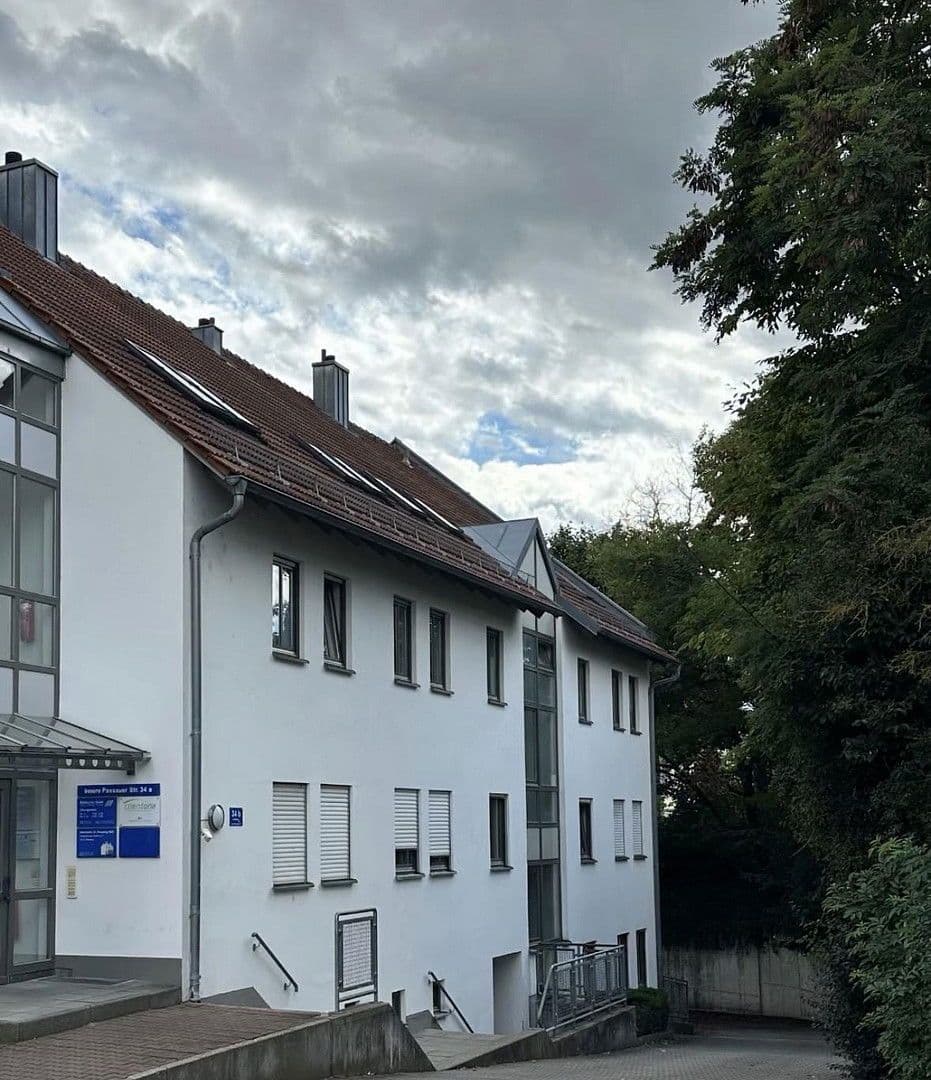 Prenájom bytu 1-izbový 36 m², Innere Passauer Str. 34b, Straubing, Bavorsko Prenájom bytu 1-izbový 36 m², Innere Passauer Str. 34b, Straubing, Bavorsko