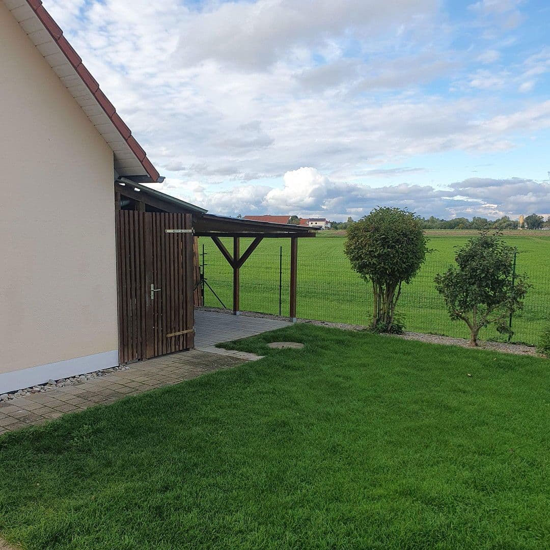 Predaj domu 121 m², pozemek 425 m², Weichering OT Lichtenau, Bavorsko Predaj domu 121 m², pozemek 425 m², Weichering OT Lichtenau, Bavorsko