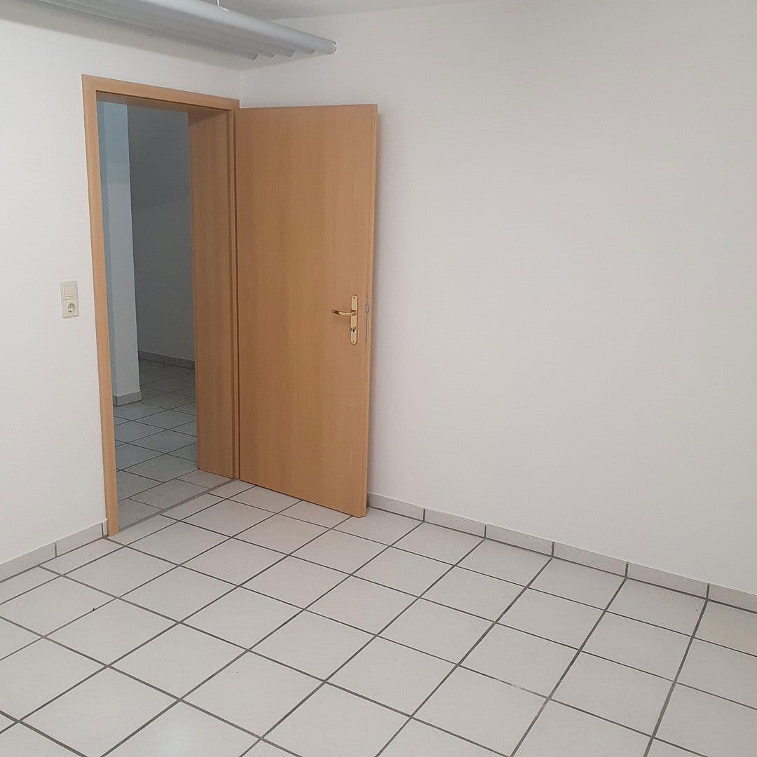 Predaj domu 121 m², pozemek 425 m², Weichering OT Lichtenau, Bavorsko Predaj domu 121 m², pozemek 425 m², Weichering OT Lichtenau, Bavorsko