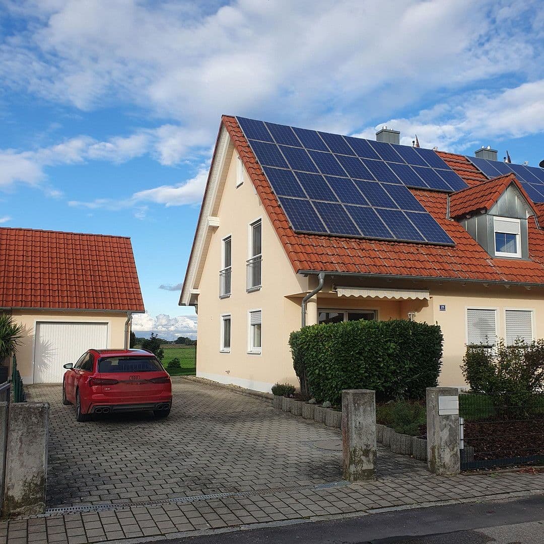 Predaj domu 121 m², pozemek 425 m², Weichering OT Lichtenau, Bavorsko Predaj domu 121 m², pozemek 425 m², Weichering OT Lichtenau, Bavorsko