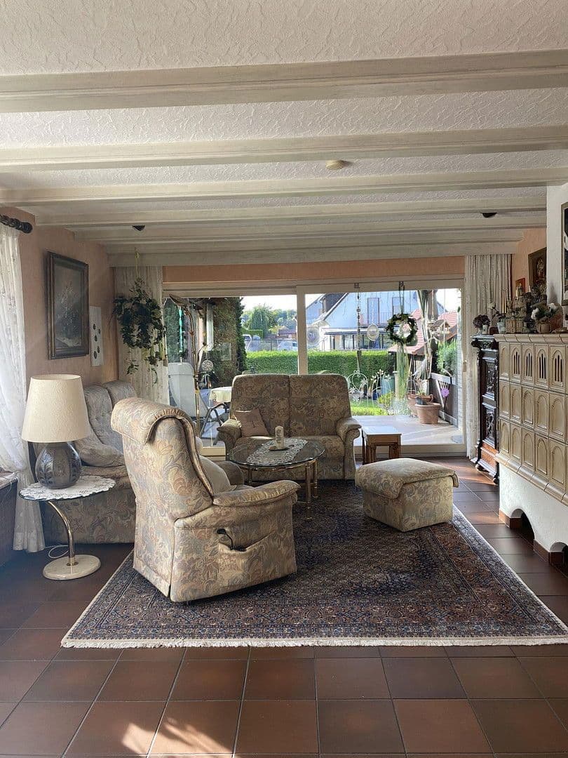 Predaj domu 229 m², pozemek 689 m², Westallee 9, Mogendorf, Porýnie-Falcko Predaj domu 229 m², pozemek 689 m², Westallee 9, Mogendorf, Porýnie-Falcko