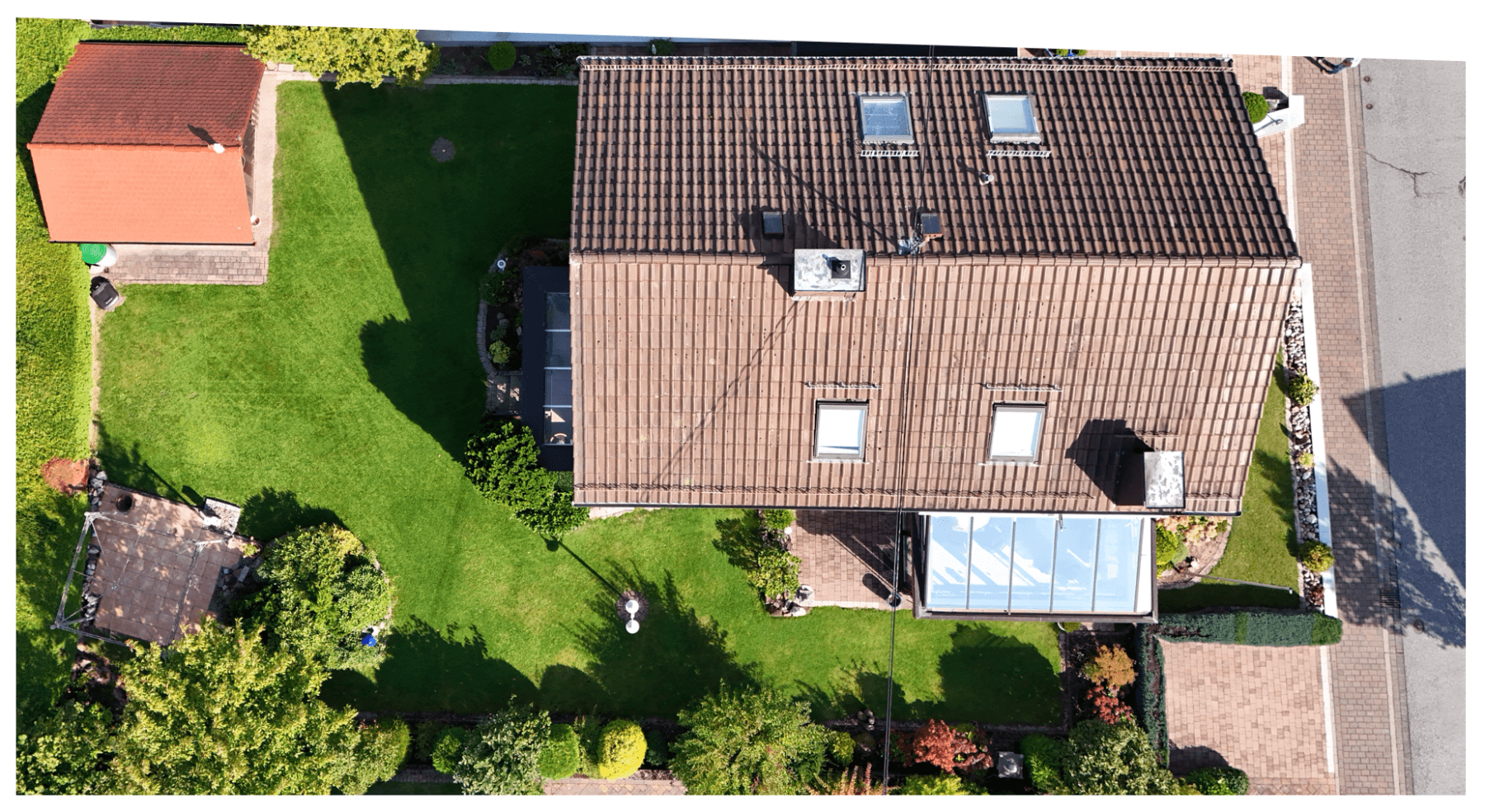 Predaj domu 229 m², pozemek 689 m², Westallee 9, Mogendorf, Porýnie-Falcko Predaj domu 229 m², pozemek 689 m², Westallee 9, Mogendorf, Porýnie-Falcko