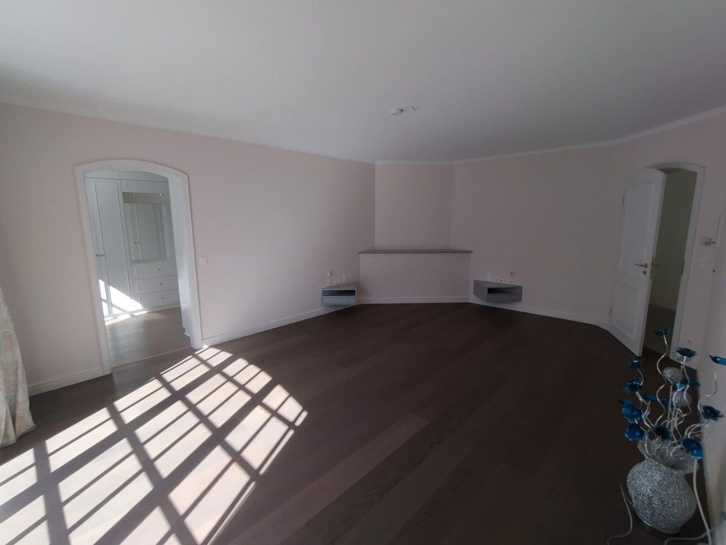 Prenájom domu 357 m², pozemek 1.008 m², Hamburg, Hamburg Prenájom domu 357 m², pozemek 1.008 m², Hamburg, Hamburg