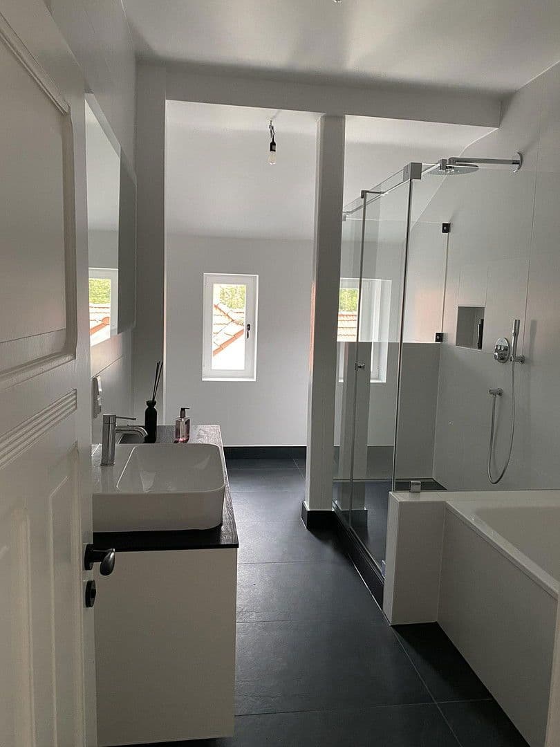 Predaj bytu 230 m², Berlin, Berlín Predaj bytu 230 m², Berlin, Berlín