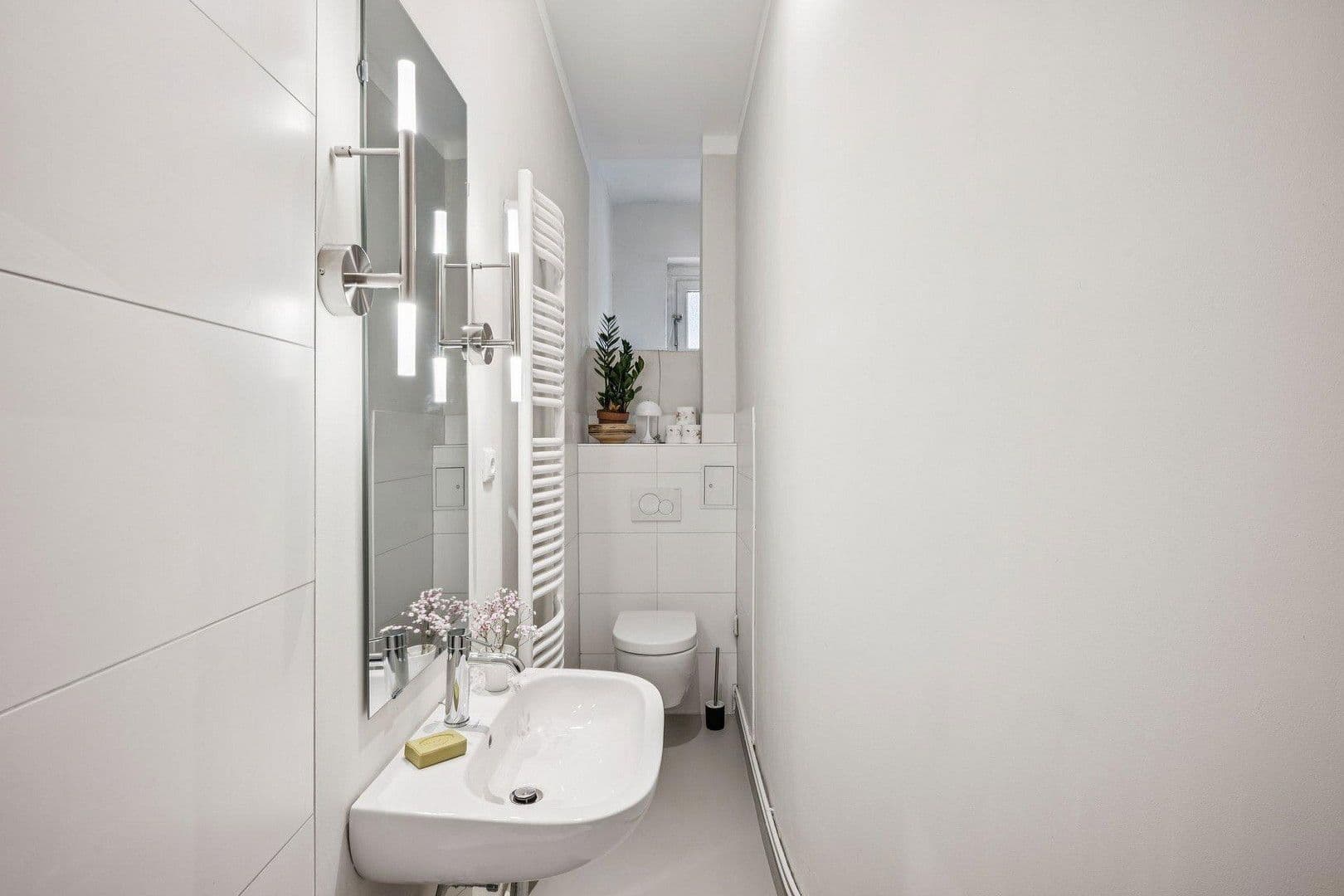 Predaj bytu 2-izbový 61 m², Berlin, Berlín Predaj bytu 2-izbový 61 m², Berlin, Berlín