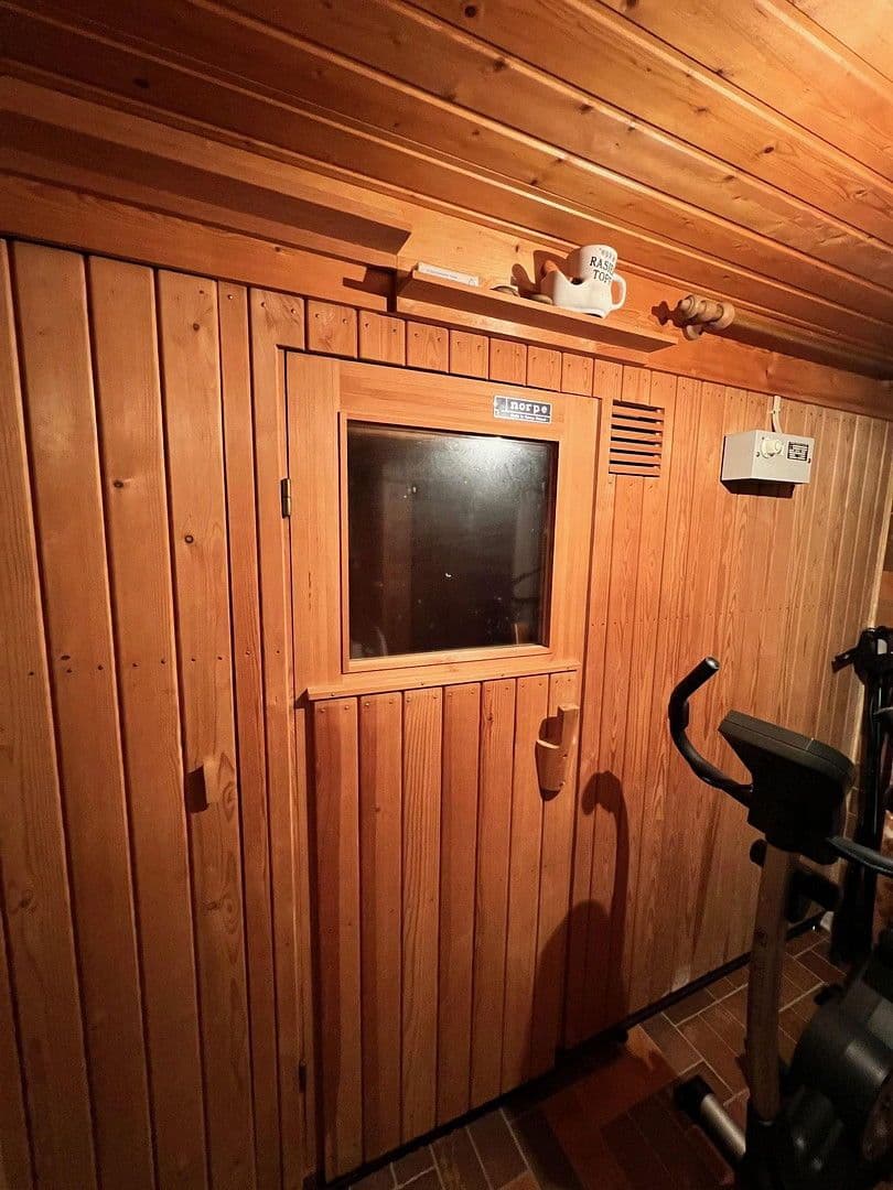 Predaj domu 140 m², pozemek 835 m², Bonn, Severné Porýnie - Westfálsko Predaj domu 140 m², pozemek 835 m², Bonn, Severné Porýnie - Westfálsko