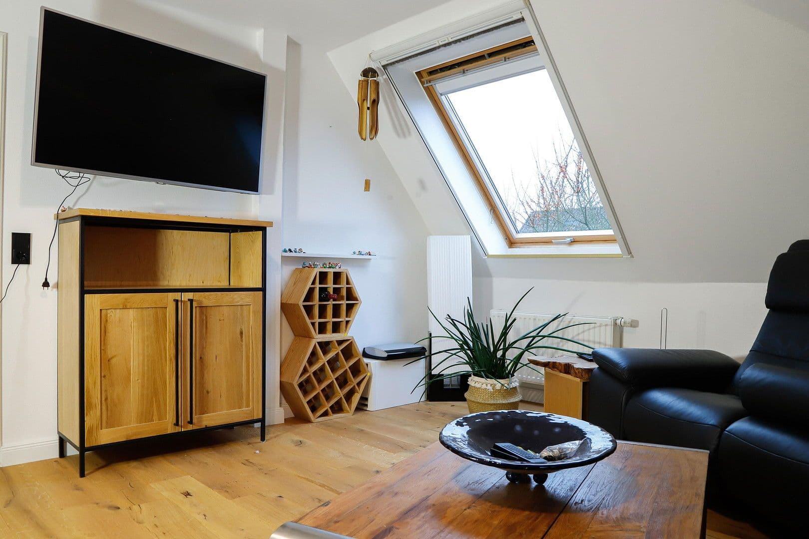 Predaj domu 244 m², pozemek 1.155 m², Sandhörn 15, Grünendeich, Dolné Sasko Predaj domu 244 m², pozemek 1.155 m², Sandhörn 15, Grünendeich, Dolné Sasko