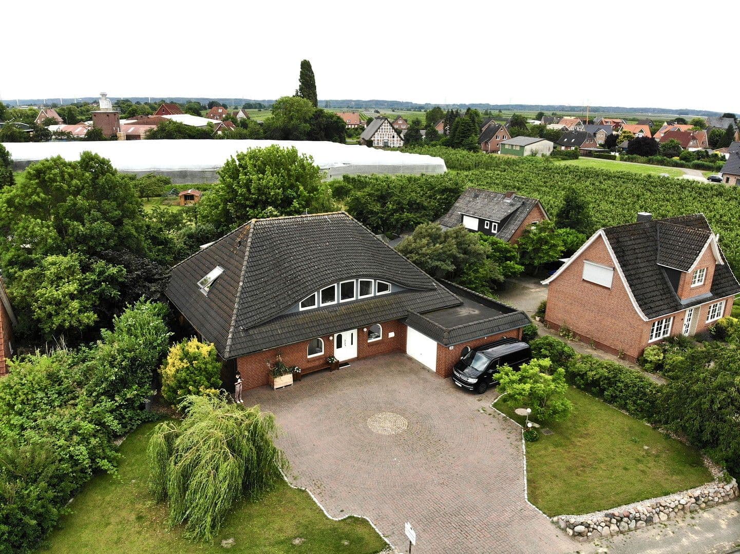 Predaj domu 244 m², pozemek 1.155 m², Sandhörn 15, Grünendeich, Dolné Sasko Predaj domu 244 m², pozemek 1.155 m², Sandhörn 15, Grünendeich, Dolné Sasko