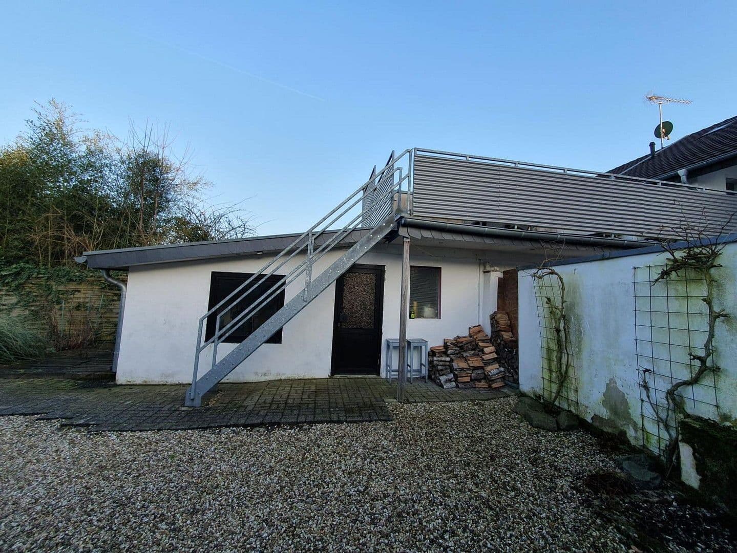 Predaj domu 120 m², pozemek 470 m², Hauptstr. 80, Niederkrüchten, Severné Porýnie - Westfálsko Predaj domu 120 m², pozemek 470 m², Hauptstr. 80, Niederkrüchten, Severné Porýnie - Westfálsko