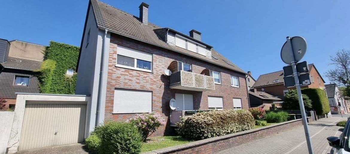 Prenájom bytu 3-izbový 83 m², Gerther Str. 6, Castrop-Rauxel, Severné Porýnie - Westfálsko Prenájom bytu 3-izbový 83 m², Gerther Str. 6, Castrop-Rauxel, Severné Porýnie - Westfálsko