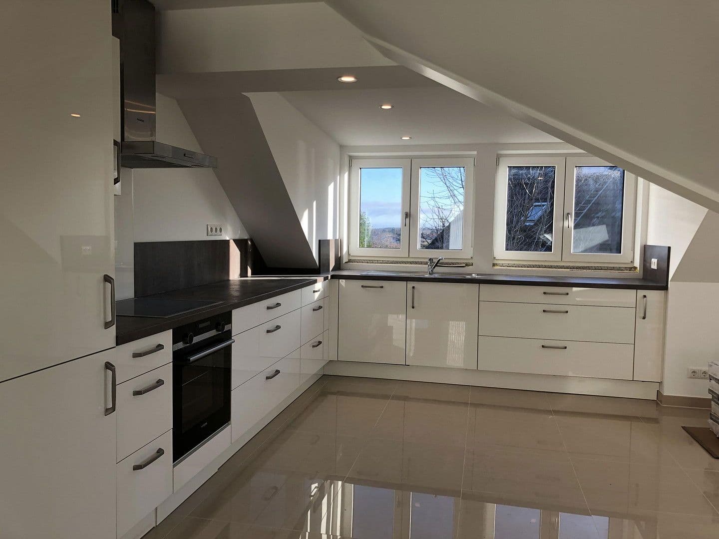 Prenájom bytu 2-izbový 86 m², Plön, Šlezvicko-Holštajnsko Prenájom bytu 2-izbový 86 m², Plön, Šlezvicko-Holštajnsko