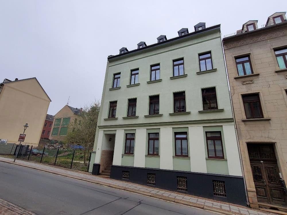 Predaj domu 372 m², pozemek 370 m², Humboldtstraße 8, Reichenbach, Sasko Predaj domu 372 m², pozemek 370 m², Humboldtstraße 8, Reichenbach, Sasko