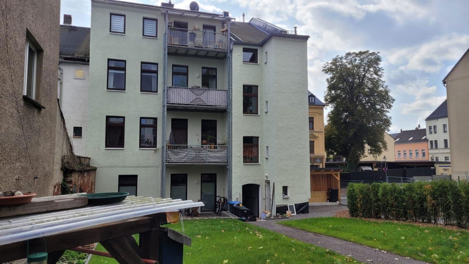 Predaj domu 372 m², pozemek 370 m², Humboldtstraße 8, Reichenbach, Sasko Predaj domu 372 m², pozemek 370 m², Humboldtstraße 8, Reichenbach, Sasko