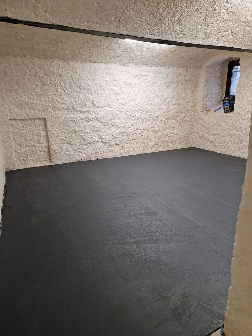 Predaj domu 372 m², pozemek 370 m², Humboldtstraße 8, Reichenbach, Sasko Predaj domu 372 m², pozemek 370 m², Humboldtstraße 8, Reichenbach, Sasko