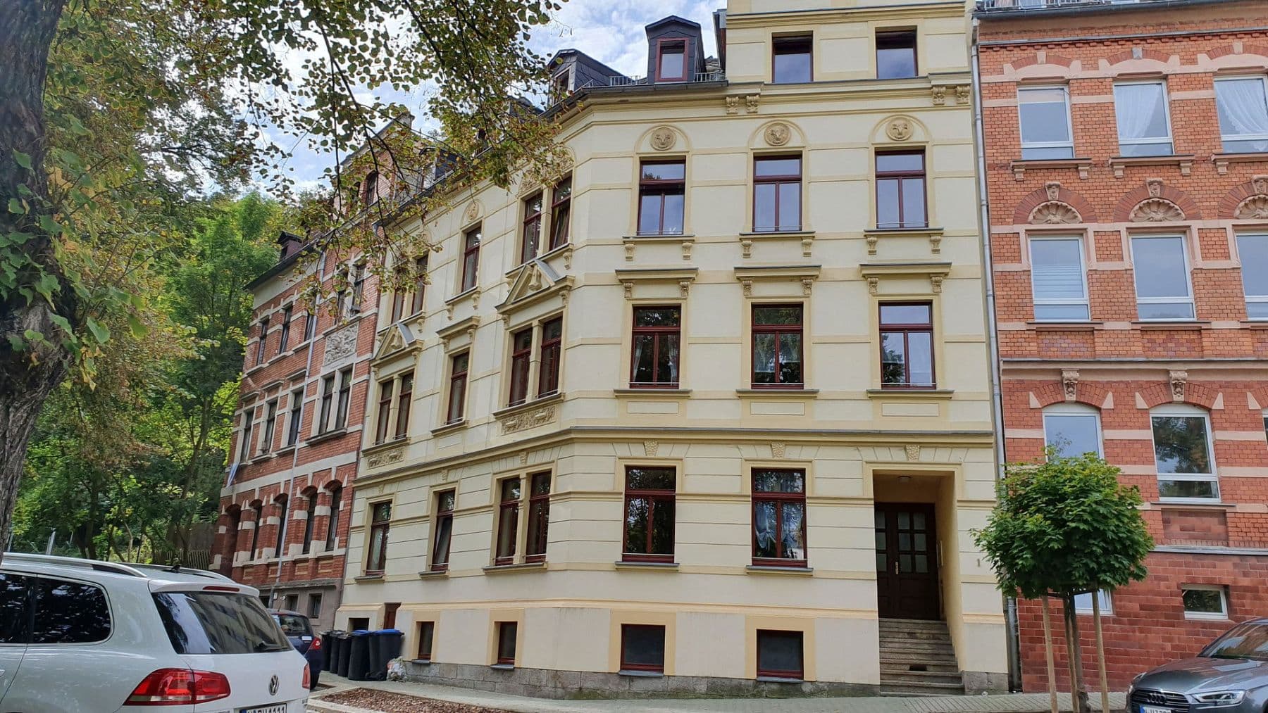 Predaj domu 368 m², pozemek 230 m², Birkenstraße 1, Reichenbach, Sasko Predaj domu 368 m², pozemek 230 m², Birkenstraße 1, Reichenbach, Sasko