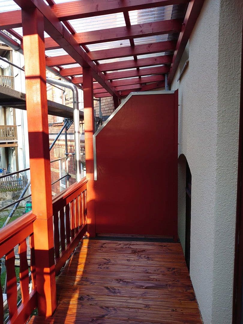 Predaj domu 368 m², pozemek 230 m², Birkenstraße 1, Reichenbach, Sasko Predaj domu 368 m², pozemek 230 m², Birkenstraße 1, Reichenbach, Sasko