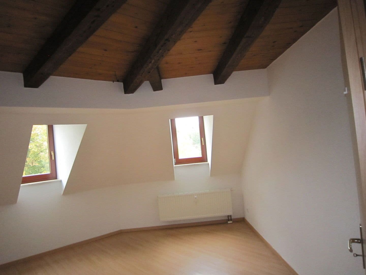 Predaj domu 368 m², pozemek 230 m², Birkenstraße 1, Reichenbach, Sasko Predaj domu 368 m², pozemek 230 m², Birkenstraße 1, Reichenbach, Sasko