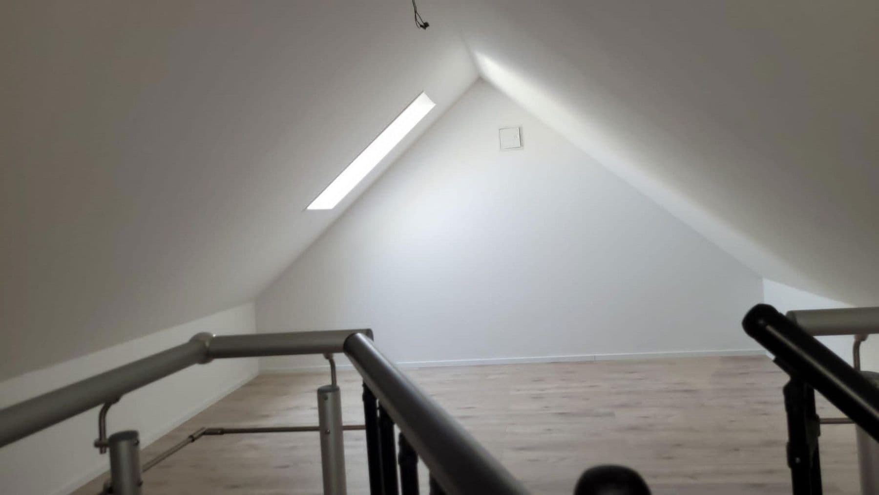 Predaj domu 368 m², pozemek 230 m², Birkenstraße 1, Reichenbach, Sasko Predaj domu 368 m², pozemek 230 m², Birkenstraße 1, Reichenbach, Sasko