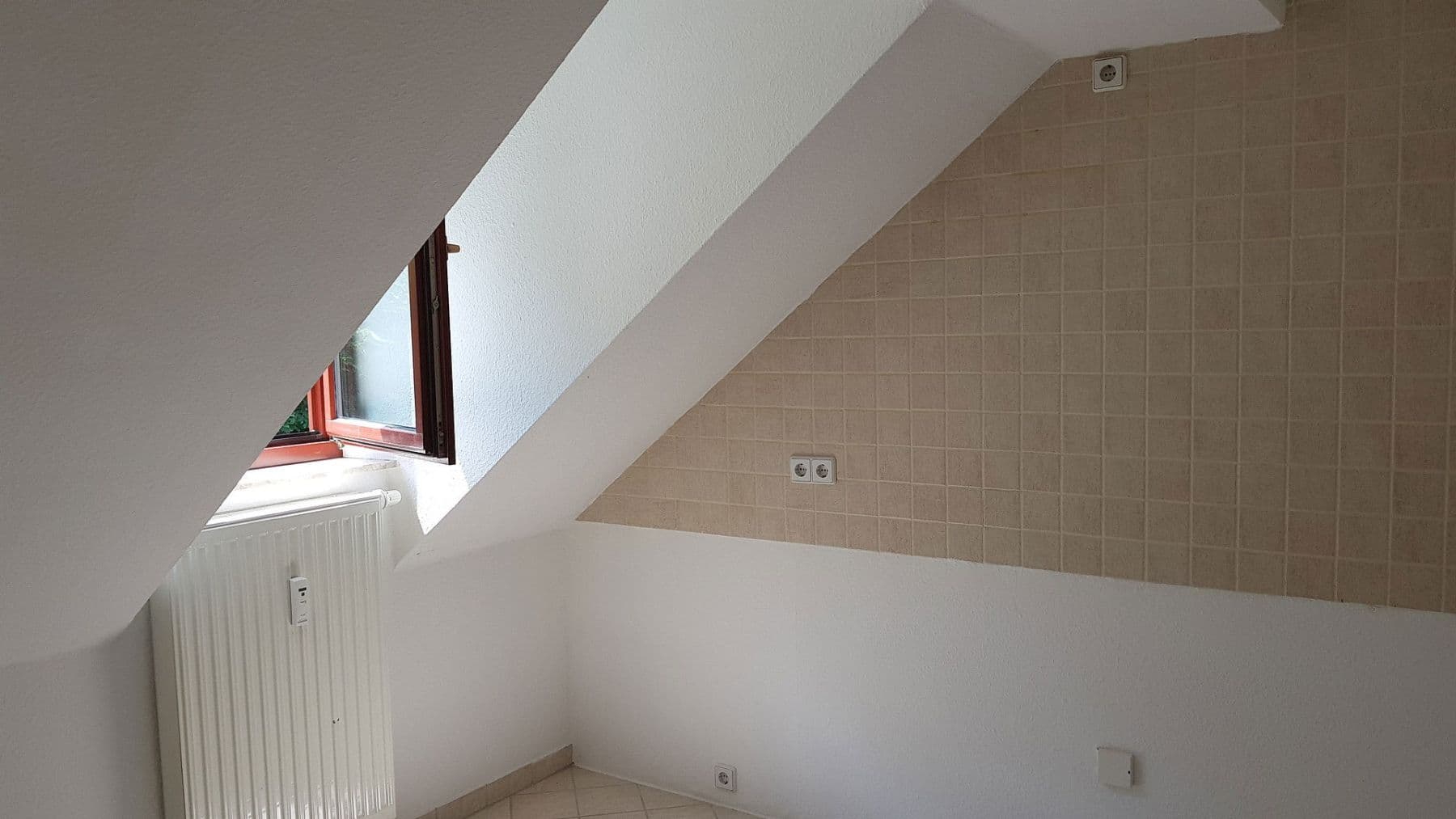 Predaj domu 368 m², pozemek 230 m², Birkenstraße 1, Reichenbach, Sasko Predaj domu 368 m², pozemek 230 m², Birkenstraße 1, Reichenbach, Sasko