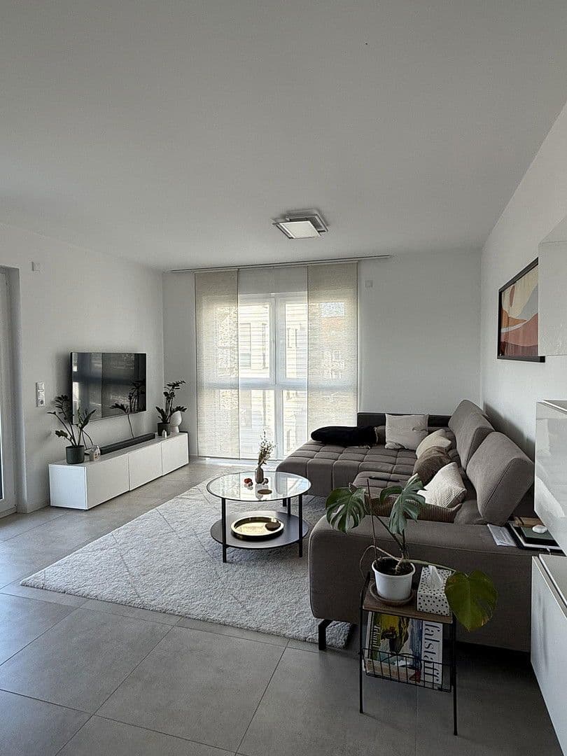 Prenájom bytu 3-izbový 76 m², Erlensee, Hesensko Prenájom bytu 3-izbový 76 m², Erlensee, Hesensko