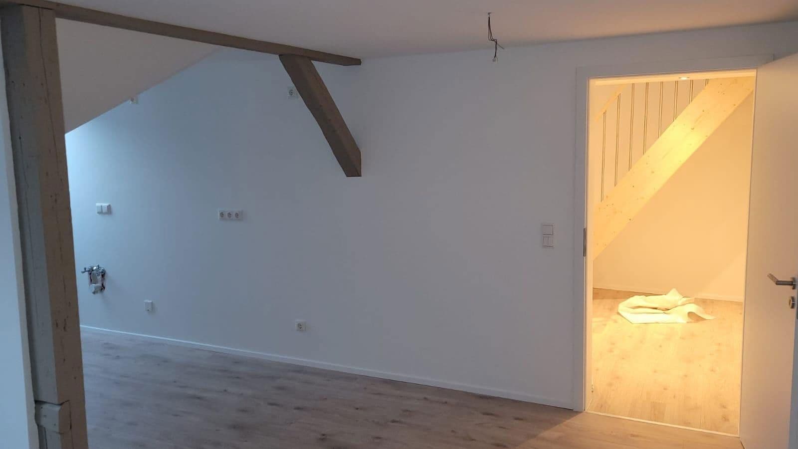 Predaj domu 410 m², pozemek 210 m², Stockmannstr. 5, Reichenbach, Sasko Predaj domu 410 m², pozemek 210 m², Stockmannstr. 5, Reichenbach, Sasko