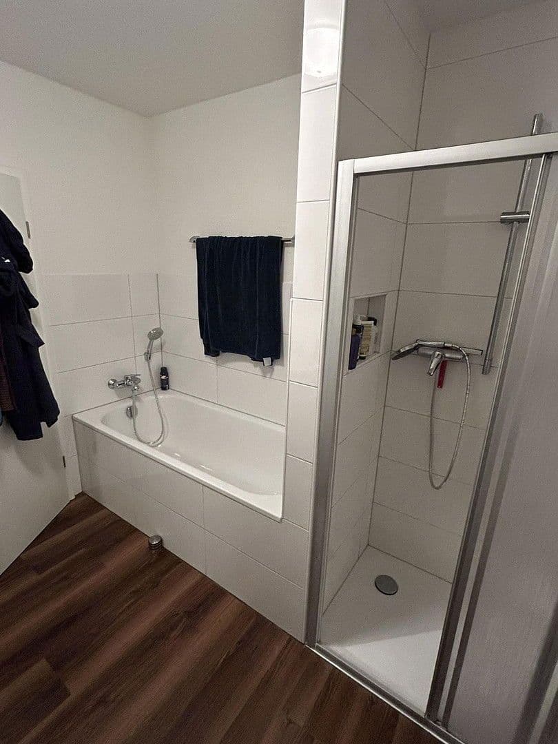 Prenájom bytu 2-izbový 71 m², Remagen, Porýnie-Falcko Prenájom bytu 2-izbový 71 m², Remagen, Porýnie-Falcko