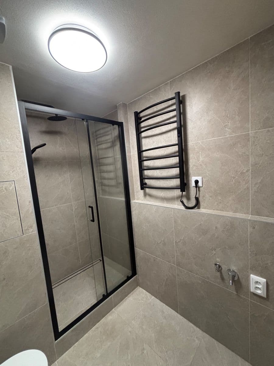 Prenájom bytu 2-izbový 36 m², Na Vyhlídce, Děčín, Ústecký kraj Prenájom bytu 2-izbový 36 m², Na Vyhlídce, Děčín, Ústecký kraj