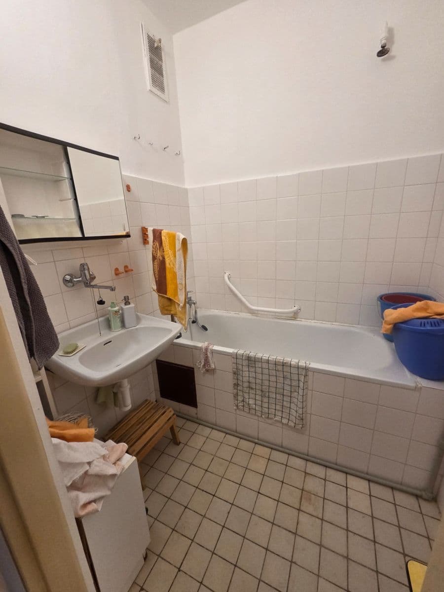 Prenájom bytu 2-izbový 51 m², Benešovo nábřeží, Zlín, Zlínský kraj Prenájom bytu 2-izbový 51 m², Benešovo nábřeží, Zlín, Zlínský kraj