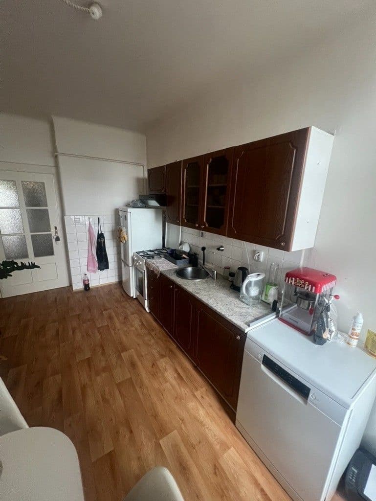 Prenájom bytu 1-izbový 55 m², Chládkova, Brno, Jihomoravský kraj Prenájom bytu 1-izbový 55 m², Chládkova, Brno, Jihomoravský kraj