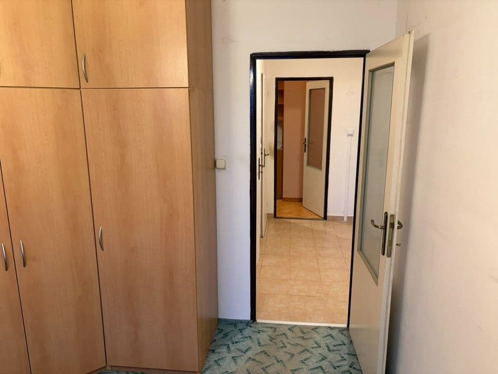 Predaj bytu 3-izbový 81 m², Ohradní, Praha, Praha Predaj bytu 3-izbový 81 m², Ohradní, Praha, Praha