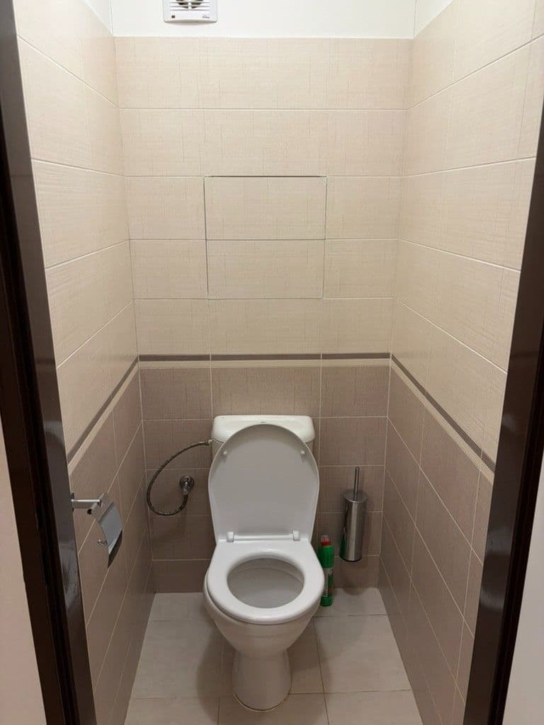 Predaj bytu 3-izbový 81 m², Ohradní, Praha, Praha Predaj bytu 3-izbový 81 m², Ohradní, Praha, Praha