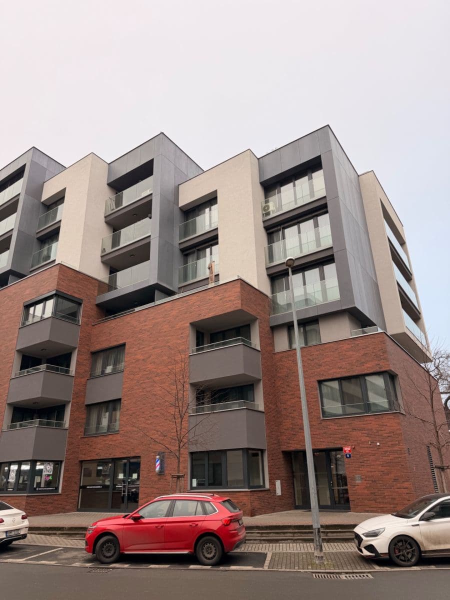 Prenájom bytu 2-izbový 62 m², Vojenova, Praha, Praha Prenájom bytu 2-izbový 62 m², Vojenova, Praha, Praha