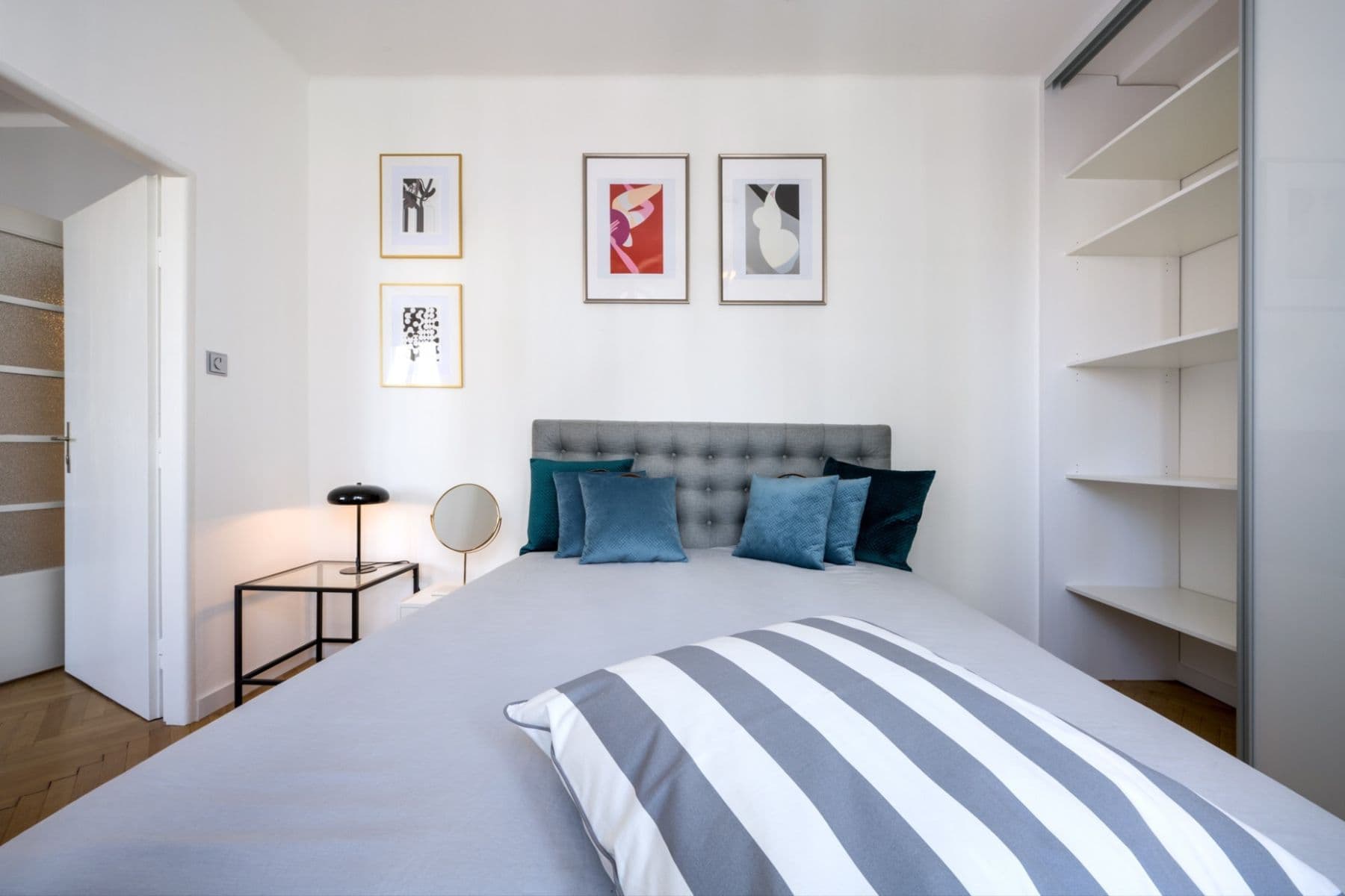 Prenájom bytu 2-izbový 52 m², Lodecká, Praha, Praha Prenájom bytu 2-izbový 52 m², Lodecká, Praha, Praha