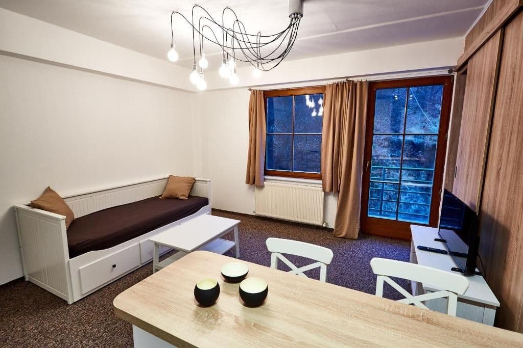 Predaj bytu 2-izbový 54 m², K Lanovce, Jáchymov, Karlovarský kraj Predaj bytu 2-izbový 54 m², K Lanovce, Jáchymov, Karlovarský kraj