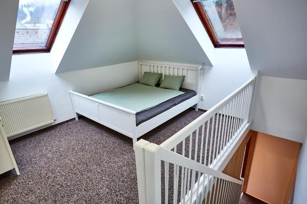 Predaj bytu 2-izbový 54 m², K Lanovce, Jáchymov, Karlovarský kraj Predaj bytu 2-izbový 54 m², K Lanovce, Jáchymov, Karlovarský kraj