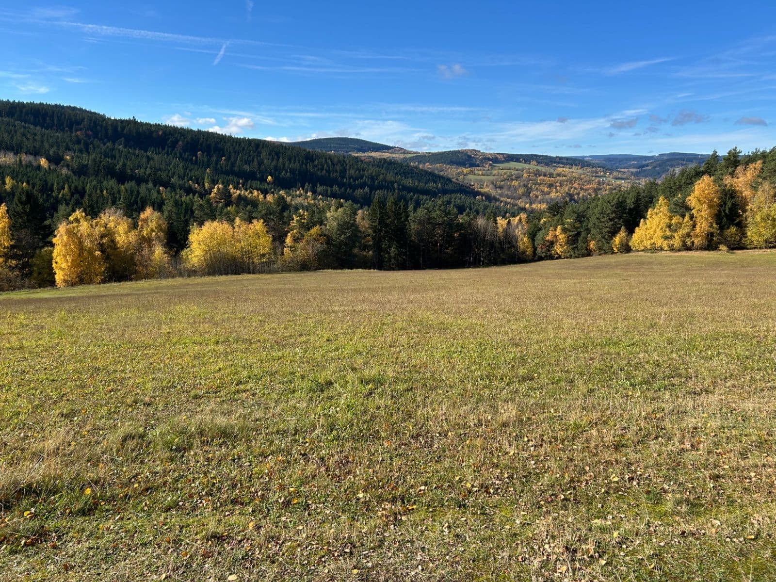 Predaj pozemku 11.835 m², Svatá Maří, Jihočeský kraj Predaj pozemku 11.835 m², Svatá Maří, Jihočeský kraj