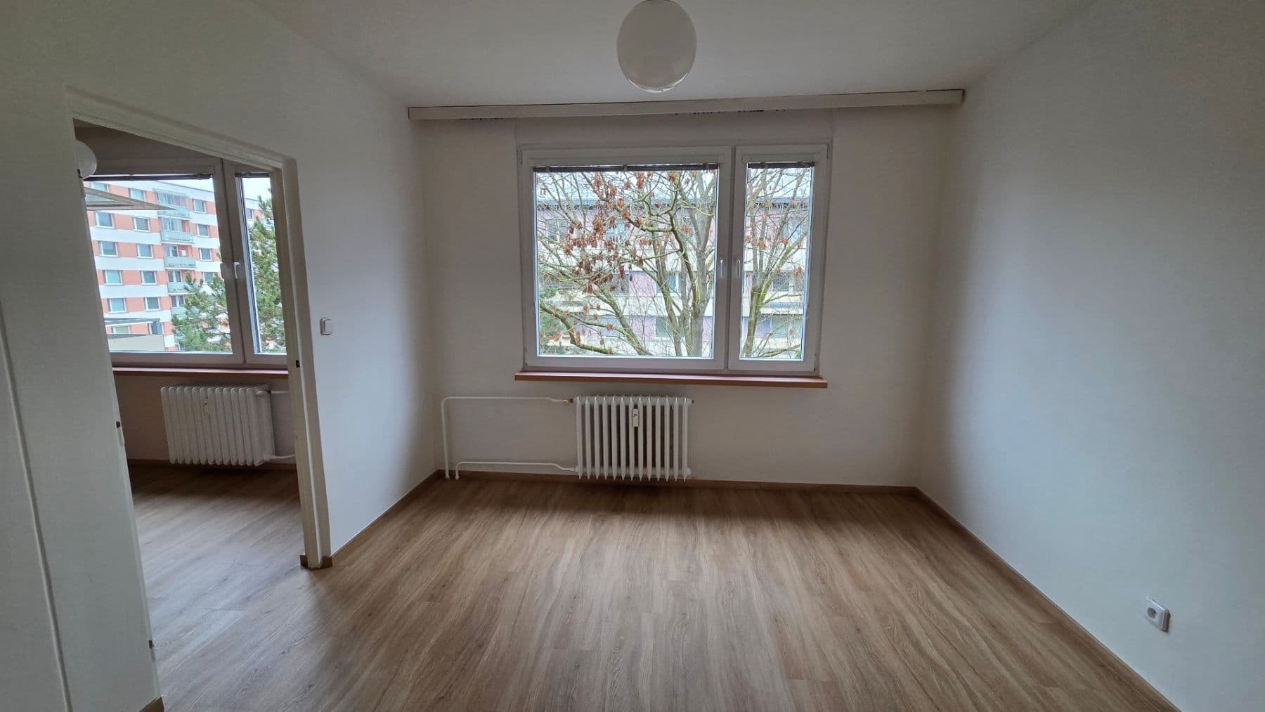 Prenájom bytu 3-izbový 71 m², Jungmannova, Hradec Králové, Královéhradecký kraj Prenájom bytu 3-izbový 71 m², Jungmannova, Hradec Králové, Královéhradecký kraj