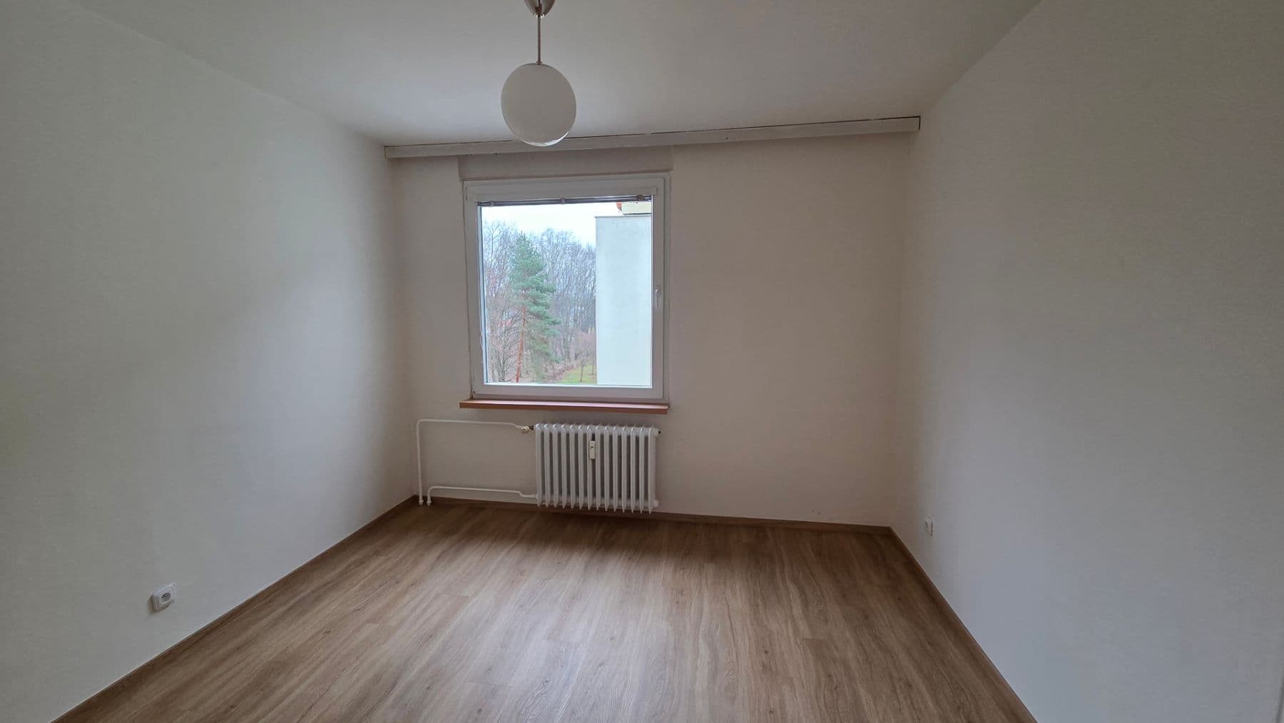 Prenájom bytu 3-izbový 71 m², Jungmannova, Hradec Králové, Královéhradecký kraj Prenájom bytu 3-izbový 71 m², Jungmannova, Hradec Králové, Královéhradecký kraj