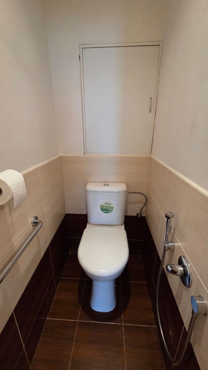 Prenájom bytu 3-izbový 71 m², Jungmannova, Hradec Králové, Královéhradecký kraj Prenájom bytu 3-izbový 71 m², Jungmannova, Hradec Králové, Královéhradecký kraj