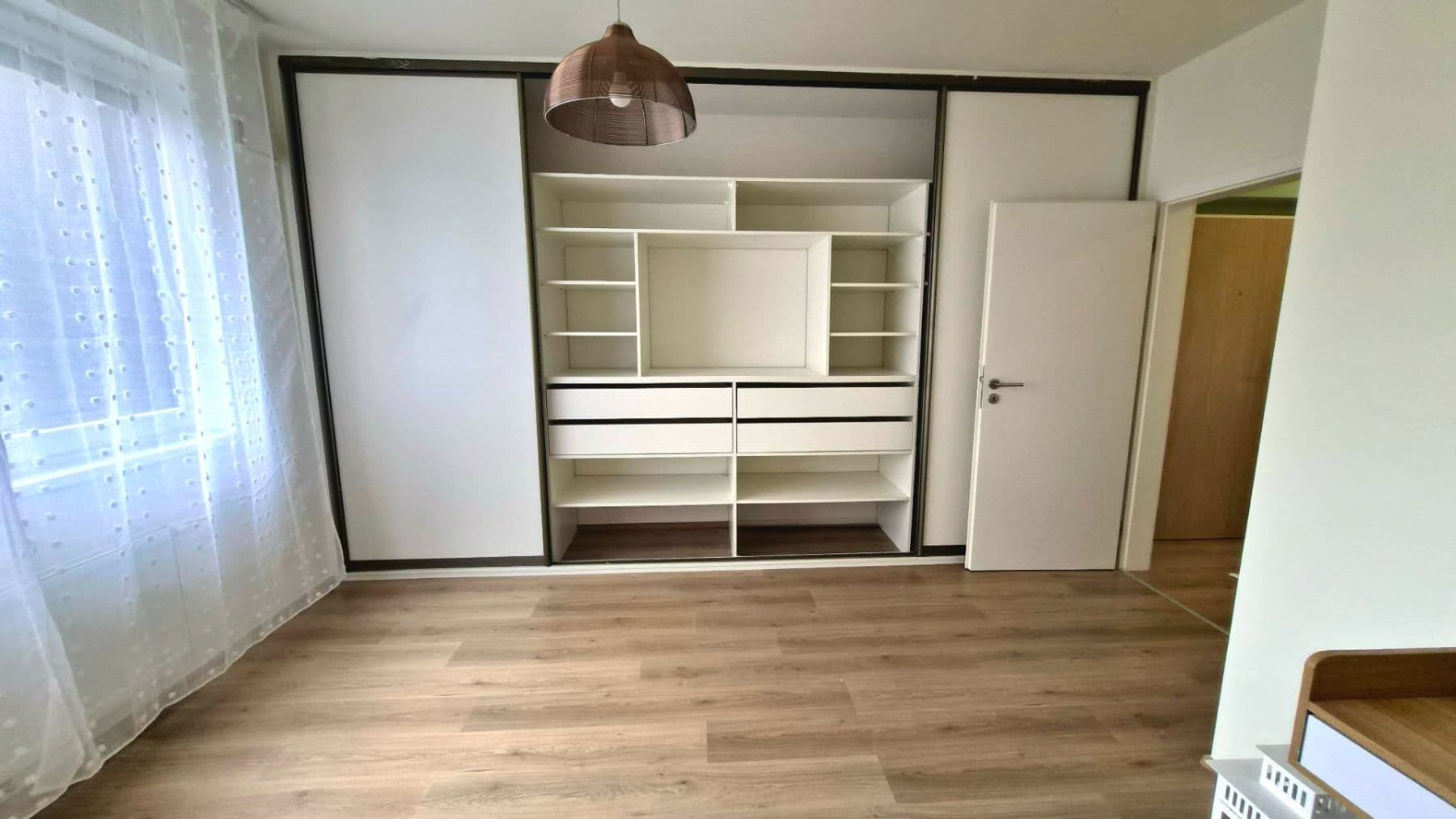 Prenájom bytu 2-izbový 65 m², Zlochova, Praha, Praha Prenájom bytu 2-izbový 65 m², Zlochova, Praha, Praha
