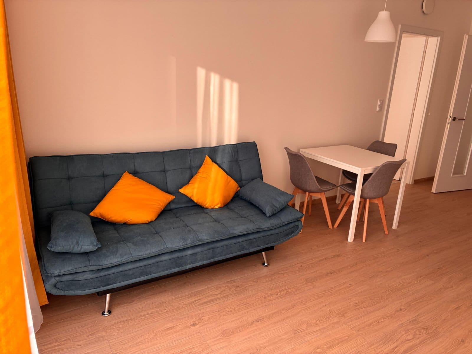 Prenájom bytu 2-izbový 49 m², Cihlářská, Hostivice, Středočeský kraj Prenájom bytu 2-izbový 49 m², Cihlářská, Hostivice, Středočeský kraj