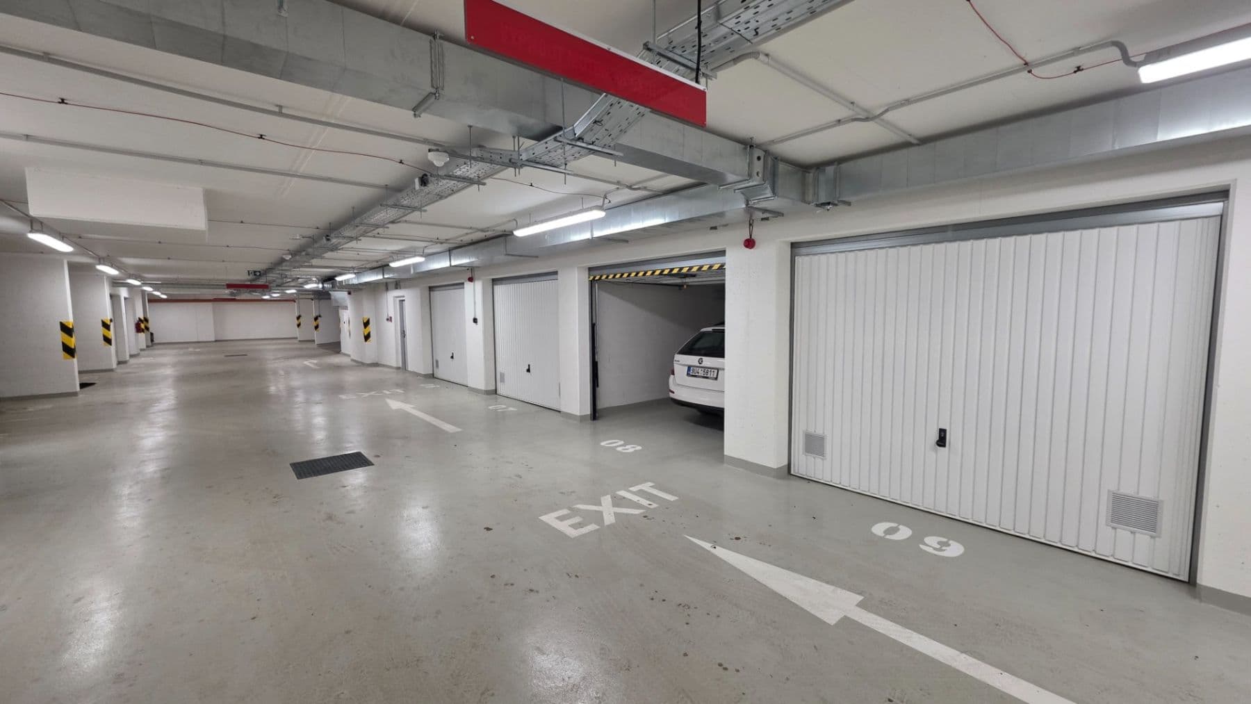 Prenájom bytu 2-izbový 94 m², Werichova, Praha, Praha Prenájom bytu 2-izbový 94 m², Werichova, Praha, Praha