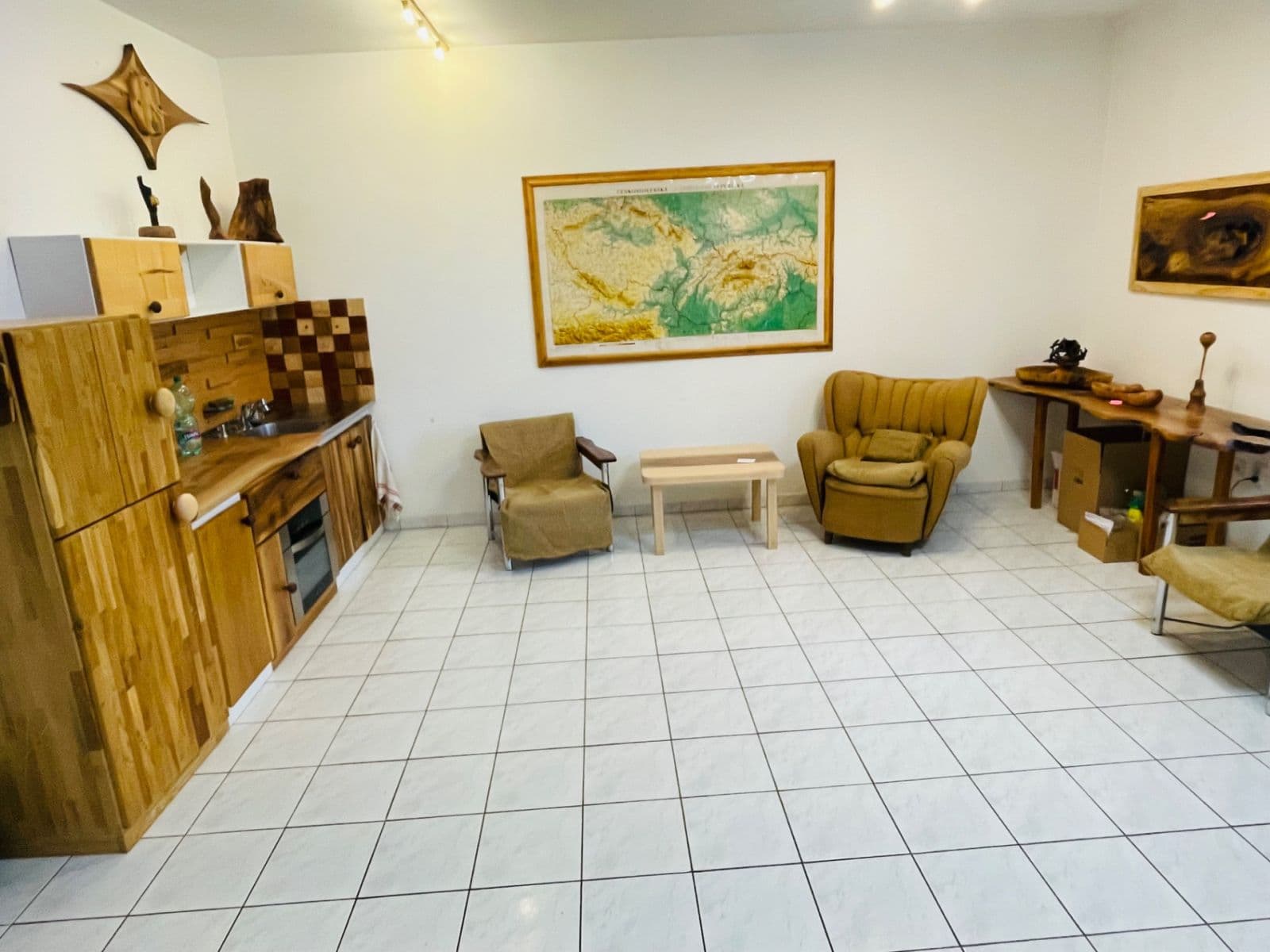 Predaj domu 174 m², pozemek 593 m², Sládkovičova, Lučenec, Banskobystrický kraj Predaj domu 174 m², pozemek 593 m², Sládkovičova, Lučenec, Banskobystrický kraj