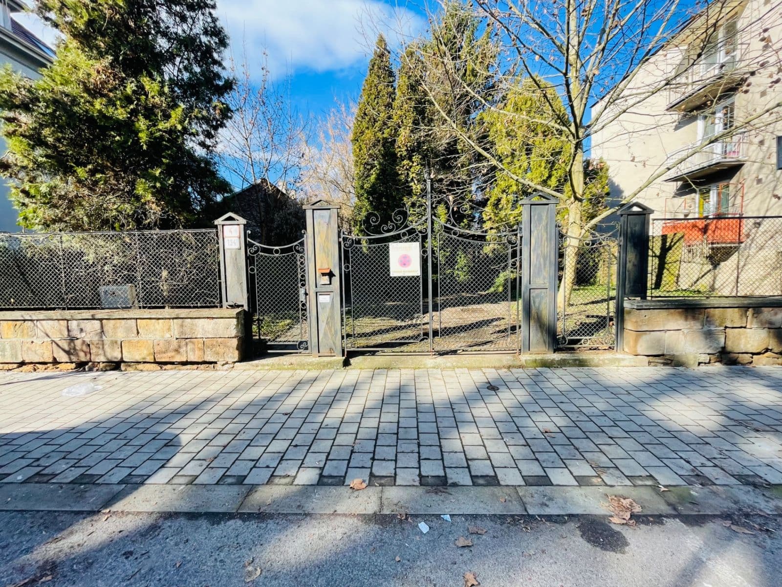 Predaj domu 174 m², pozemek 593 m², Sládkovičova, Lučenec, Banskobystrický kraj Predaj domu 174 m², pozemek 593 m², Sládkovičova, Lučenec, Banskobystrický kraj