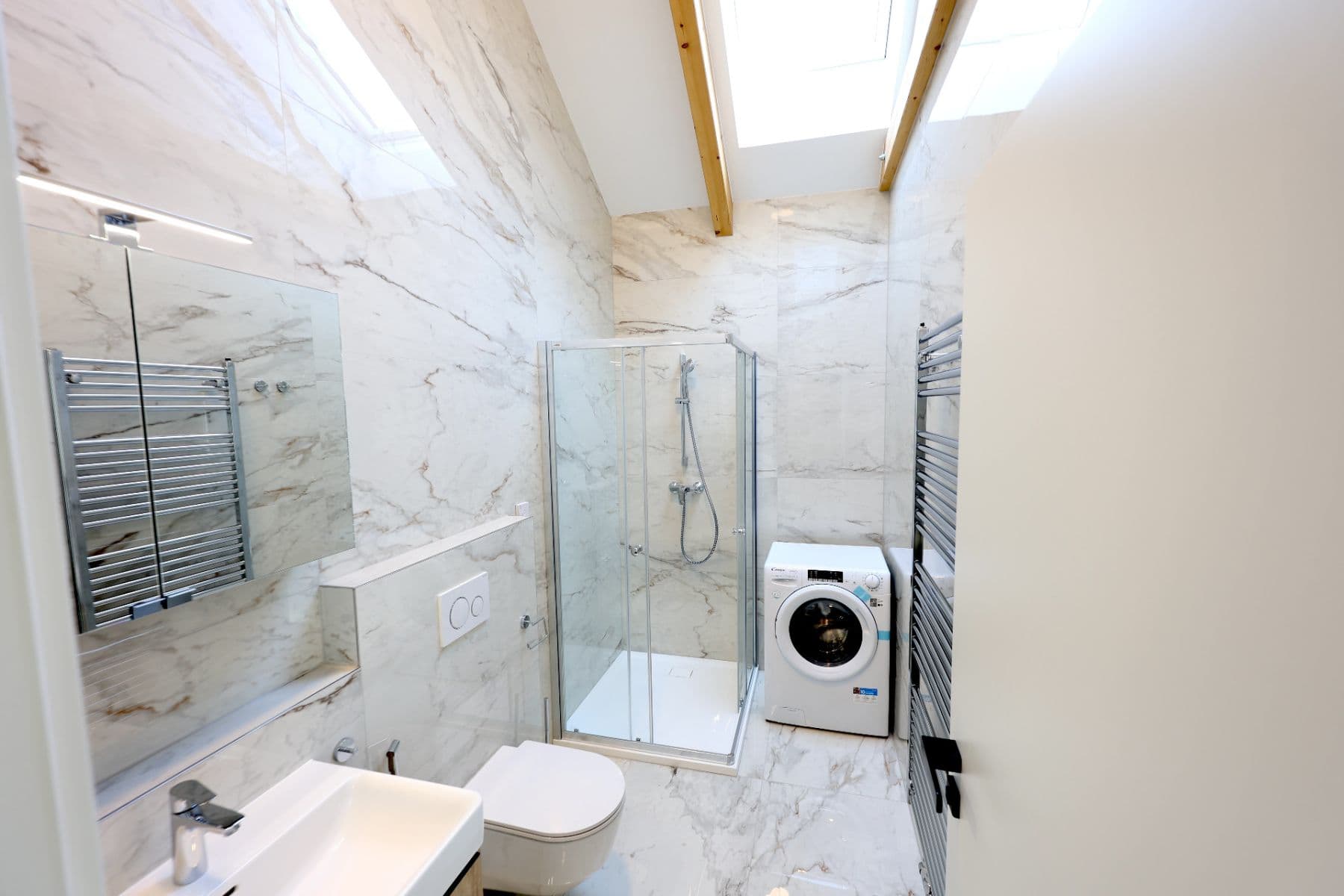 Prenájom bytu 2-izbový 54 m², Na Radosti, Praha, Praha Prenájom bytu 2-izbový 54 m², Na Radosti, Praha, Praha