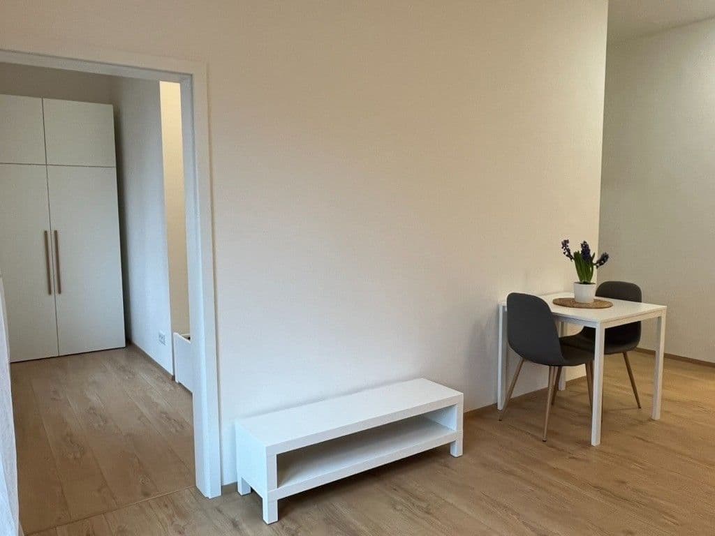 Prenájom bytu 2-izbový 42 m², Hermanové, Praha, Praha Prenájom bytu 2-izbový 42 m², Hermanové, Praha, Praha