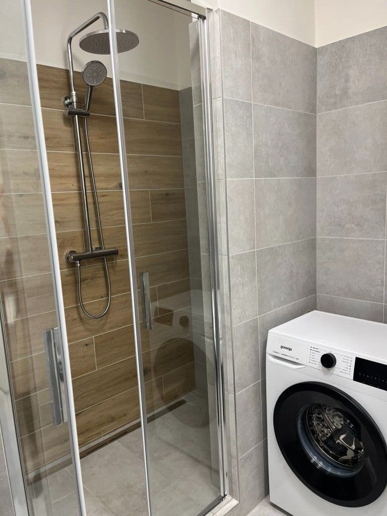 Prenájom bytu 2-izbový 42 m², Hermanové, Praha, Praha Prenájom bytu 2-izbový 42 m², Hermanové, Praha, Praha