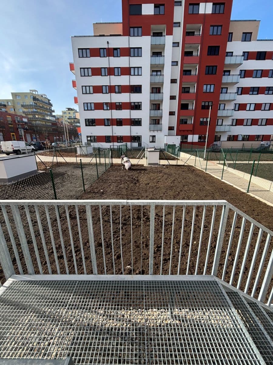 Prenájom bytu 2-izbový 42 m², Hermanové, Praha, Praha Prenájom bytu 2-izbový 42 m², Hermanové, Praha, Praha