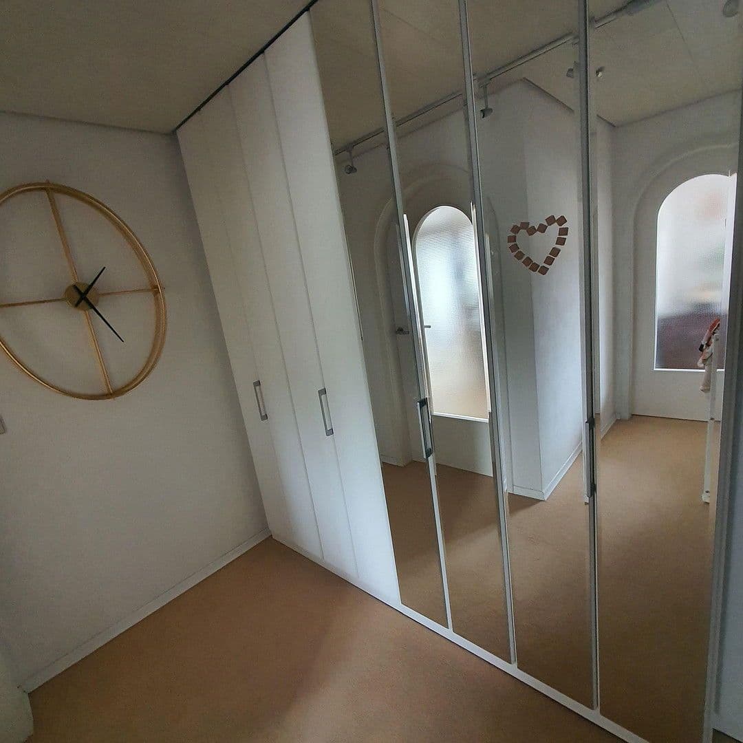 Prenájom bytu 2-izbový 56 m², Talstraße 28, Stuttgart, Bádensko-Wurttembersko Prenájom bytu 2-izbový 56 m², Talstraße 28, Stuttgart, Bádensko-Wurttembersko