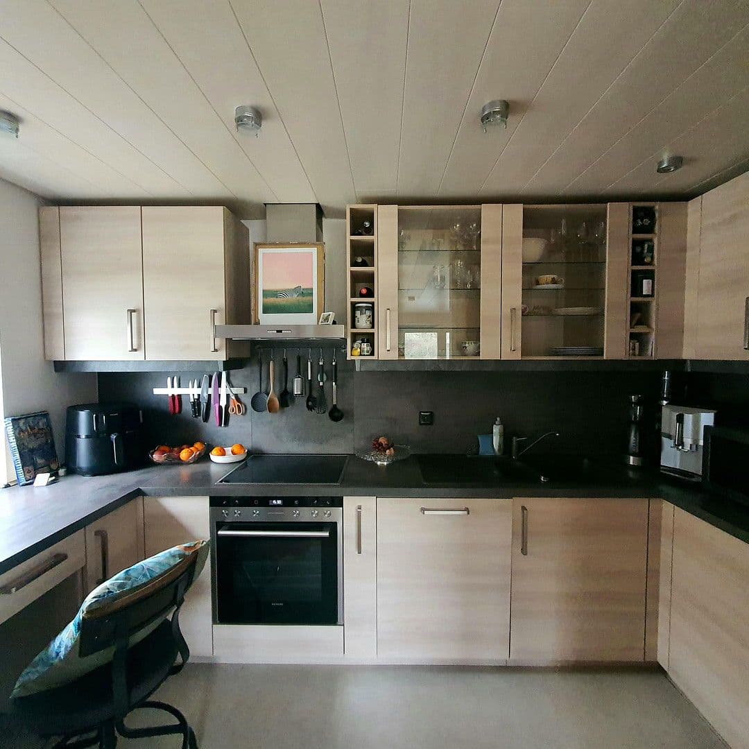 Prenájom bytu 2-izbový 56 m², Talstraße 28, Stuttgart, Bádensko-Wurttembersko Prenájom bytu 2-izbový 56 m², Talstraße 28, Stuttgart, Bádensko-Wurttembersko